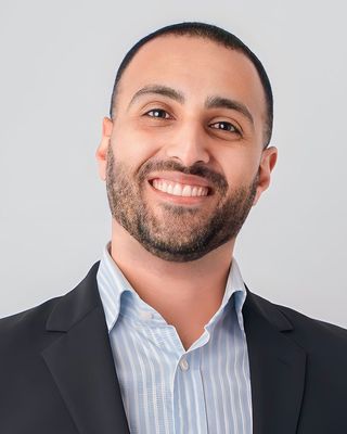 Photo of Yousif Farag, MDiv, DC, Registered Psychotherapist (Qualifying)