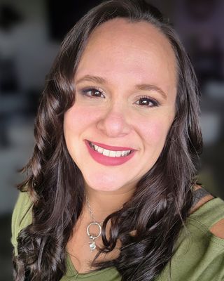 Photo of Coral Gutierrez, LMFT-A, Marriage & Family Therapist Associate