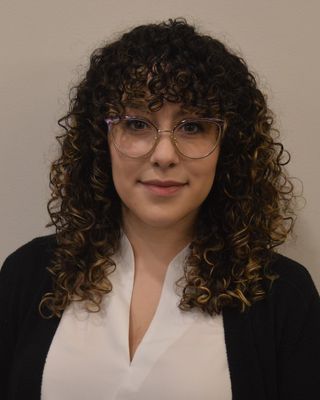 Photo of Kassia Almeida, MACP, Registered Psychotherapist (Qualifying)