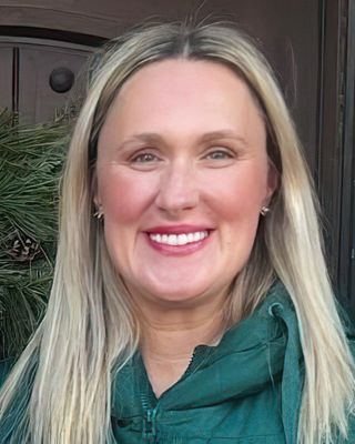 Photo of Suzanne Lugger, PMHNP, Psychiatric Nurse Practitioner