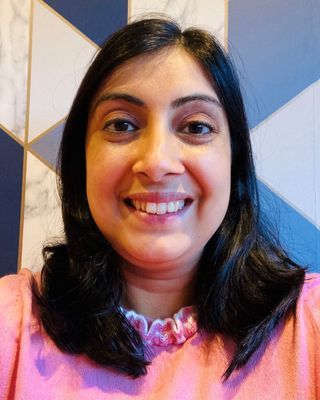 Photo of Dr Manveer Kaur, PsychD, HCPC - Clin. Psych., Psychologist