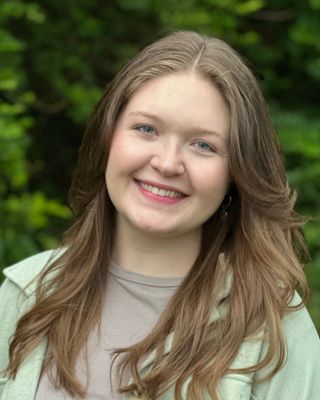 Photo of Chloe Madewell, MS, MFT-I, AAMFT, Marriage & Family Therapist Intern