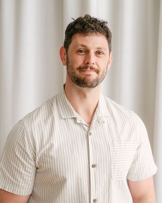 Photo of Stephen Pinnell, MEd, BCom, BA, Registered Psychotherapist