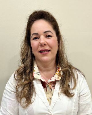 Photo of Iraisy Mendez, APRN, Psychiatric Nurse Practitioner