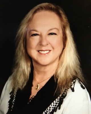 Photo of Lori Drews, PMHNP, ARNP, Psychiatric Nurse Practitioner