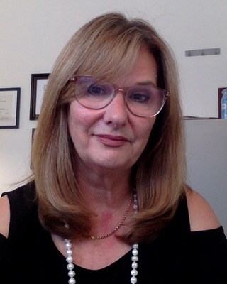 Photo of Pam Santon, MSW, RSW, RMFT, Marriage & Family Therapist