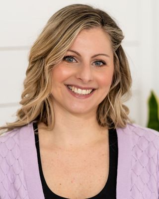 Photo of Christina (Chrissy) McLean - Uptown Wellness & Psychotherapy, BSW, MSW, RSW, Registered Social Worker