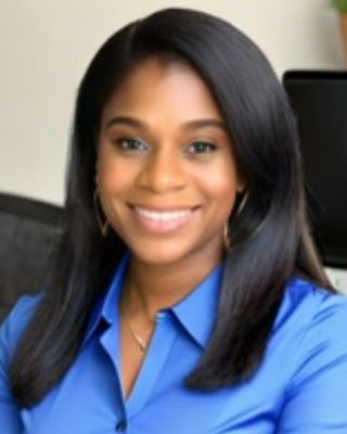 Photo of LaTonia Curtiss, LCSW, Clinical Social Work/Therapist