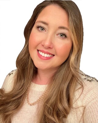 Photo of Vanessa Hazelwood - Clarity Counselling Services, MA, RP, Registered Psychotherapist