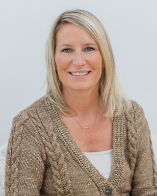 Photo of Kris Bannerman - Kris Bannerman Therapy & Yoga, MSW, RSW, RYT, Registered Social Worker