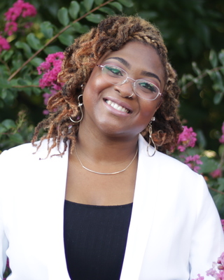 Photo of Shakera Jackson, MEd, LPC, Licensed Professional Counselor