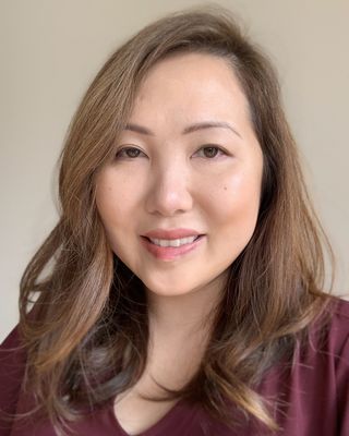 Photo of Mayche Vang-Kue, DNP, PMHNP, Psychiatric Nurse Practitioner