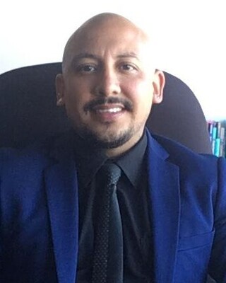 Photo of Oliver Aguilar, MA, PACFA, Psychotherapist