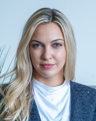 Photo of Petia Detchevska, LCPC, CADC, NCC, Counselor