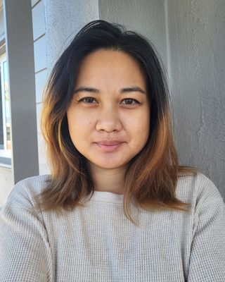 Photo of Dani Sumayang, Clinical Social Work/Therapist