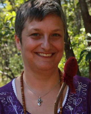 Photo of Louise Kanjee, MA, PACFA, Counsellor