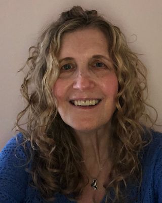 Photo of Theresa Gregory: Lightbridge Psychotherapy, Masters, Arts, Registered Psychotherapist
