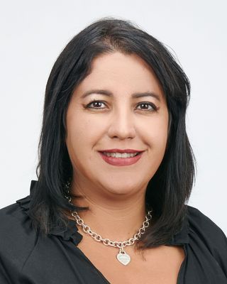 Photo of Anahita Jakibchuk, CRPO, RP, CCPA, ROAT, MA, Registered Psychotherapist