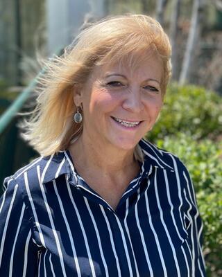 Photo of Theresa Donnarumma, EdS, MEd, LMFT, Sch Psy, Marriage & Family Therapist