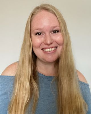 Photo of Kristen McFadden, MSW, RSW, Registered Social Worker