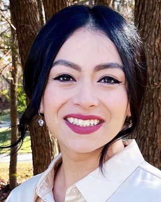 Photo of Leslie Casiano, LPC, Licensed Professional Counselor