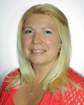 Photo of Lori Gill - Lori Gill Psychotherapy - Holistic Wellness, MACP, AF-EMDR, ITATM, CRM, CTS-C, Treatment Centre