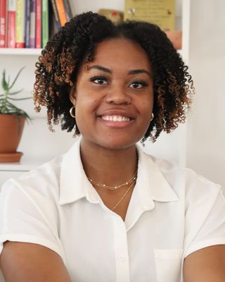 Photo of Ariel Brogdon, MS, LMFT-C, Pre-Licensed Professional