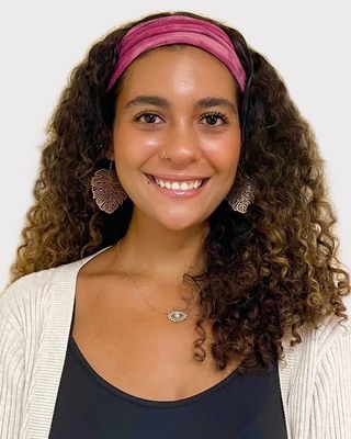 Photo of Umniya Gabbani, MA, LGPC, Counselor