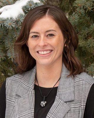 Photo of Andrea Yaverski, MA, LPC, ATR-P, Licensed Professional Counselor