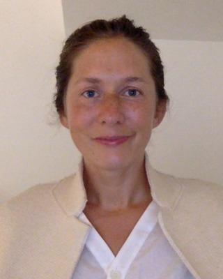 Photo of Julia Wyka - Active Inquiry Coaching
