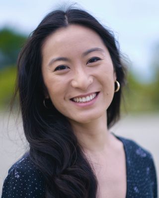 Photo of Laura Lu, MSc, RCC, Counsellor