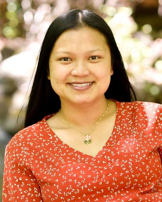 Photo of Dr. Thaen Saelee, PsyD, EMDR, Psychologist