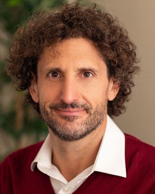 Photo of Pierpaolo Paparo, MA, MIAHIP, Psychotherapist