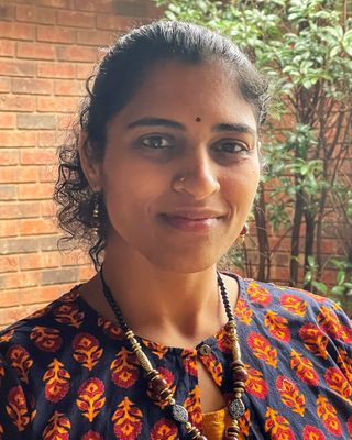 Photo of Hitha Srivatsan, LMFT, CCH, MMFT, Marriage & Family Therapist