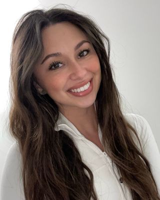 Photo of Juanita Vallejo, Registered Psychotherapist (Qualifying)