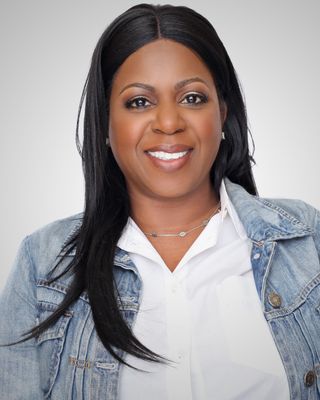 Photo of Towanda Jackson, DSW, LMFT, LMSW, Marriage & Family Therapist