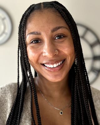 Photo of Maria Mims, BSW, MA, MFTC, Pre-Licensed Professional