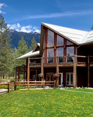 Photo of Help Desk - EHN Edgewood Rockies, Treatment Centre