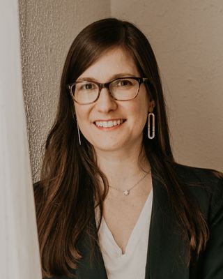 Photo of Ashleigh Woods, PsyD, HSPP, Psychologist