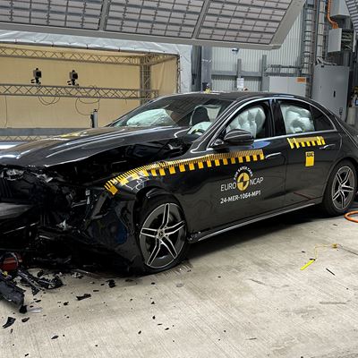 Mercedes-Benz E-Class - Mobile Progressive Deformable Barrier test 2024 - after crash