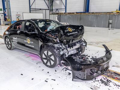 Hyundai IONIQ 6 - Full Width Rigid Barrier test 2022 - after crash