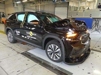 Škoda Kodiaq - Full Width Rigid Barrier test 2024 - after crash