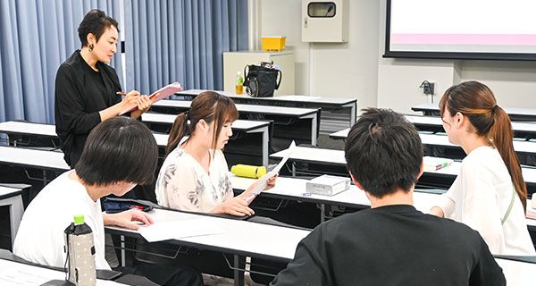 【専修大】法教育プロジェクト 法学部生が模擬立法に挑戦