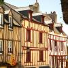 Cheap car hire in Vannes