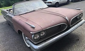 1959 Pontiac Bonneville Survives Decades off the Road, All-Original, Complete