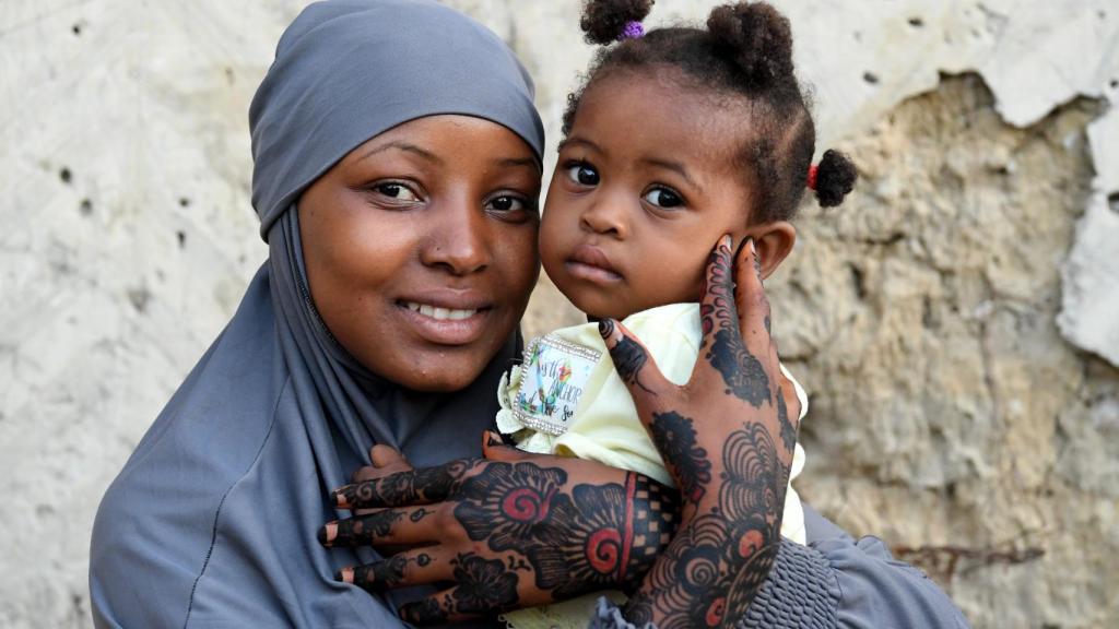 Barira Mamoudou y su hija Jamilla.