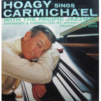 Hoagy Sings Carmichael