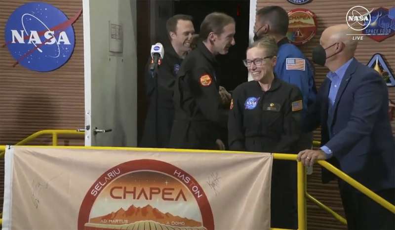 Crew of NASA's earthbound simulated Mars habitat emerge after a year