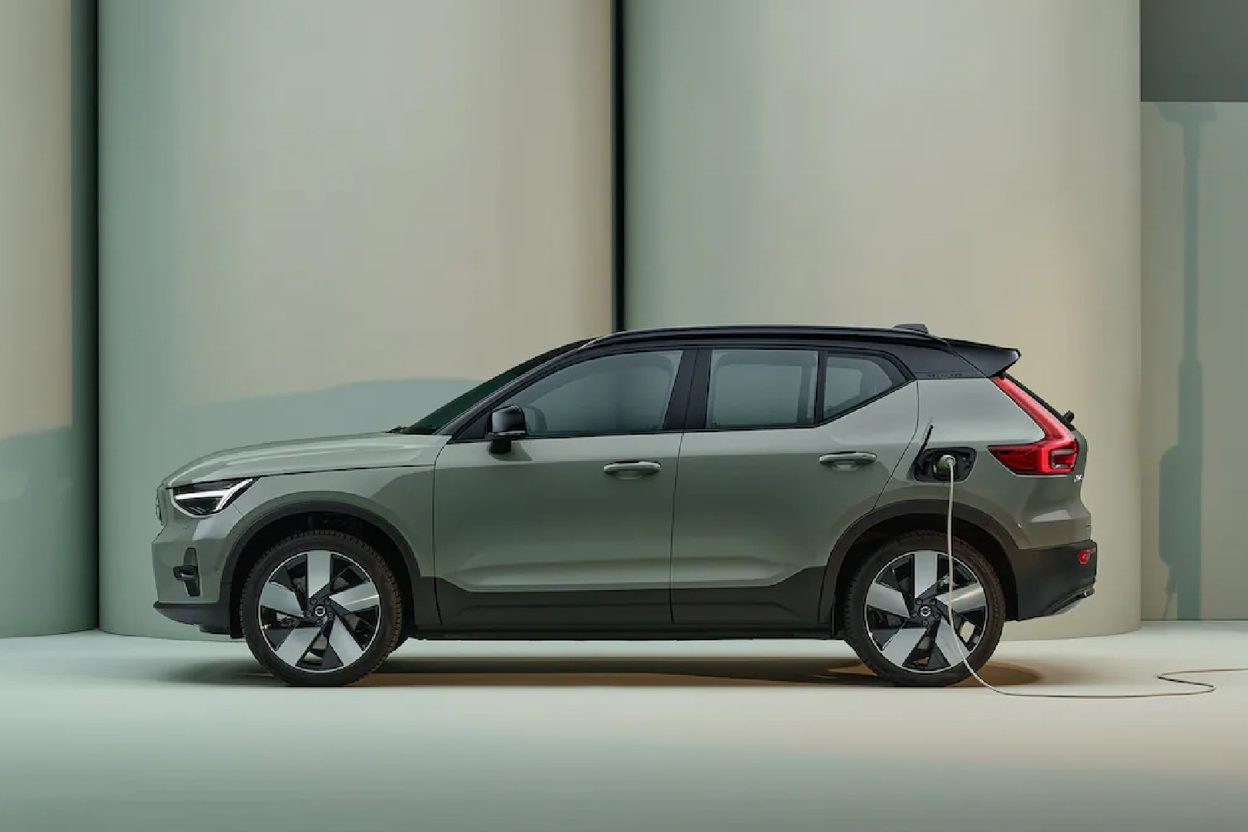 Into The Volvoverse: Volvo Becomes The First Luxury Car Brand In India To Launch EV SUV In The Metaverse