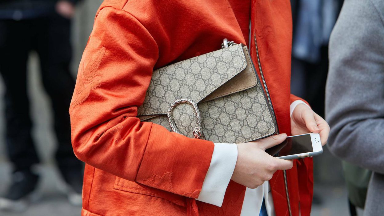 Gucci gaat cryptocurrency accepteren in winkels